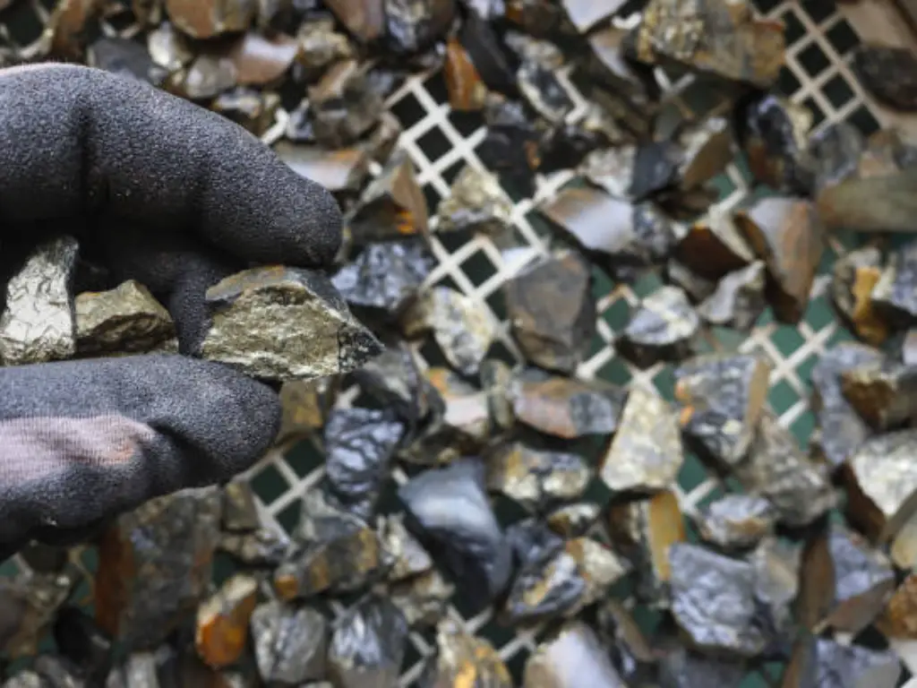 how to identify sliver ore4